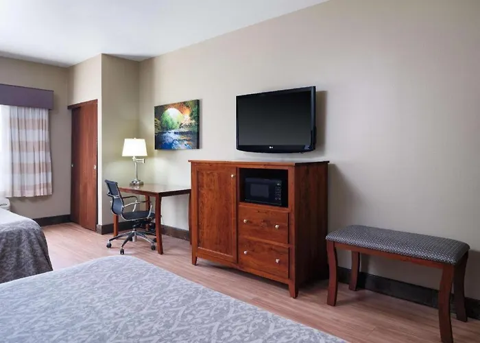 Hotel Mill Village & Suites, Bw Signature Collection